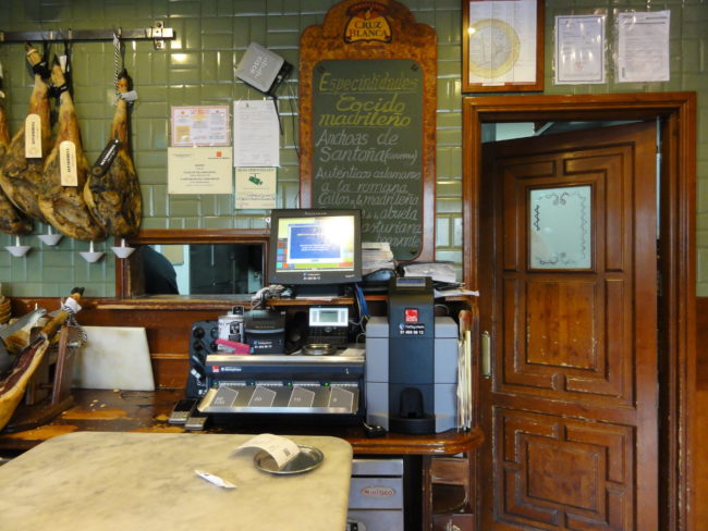 CashGuard-en-Cervecería-Cruz-Blanca