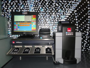 Pub-instala-cajón-cobro-CashGuard