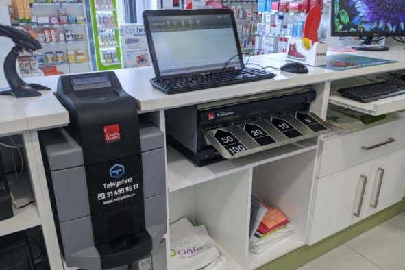 cashguard-en-la-farmacia