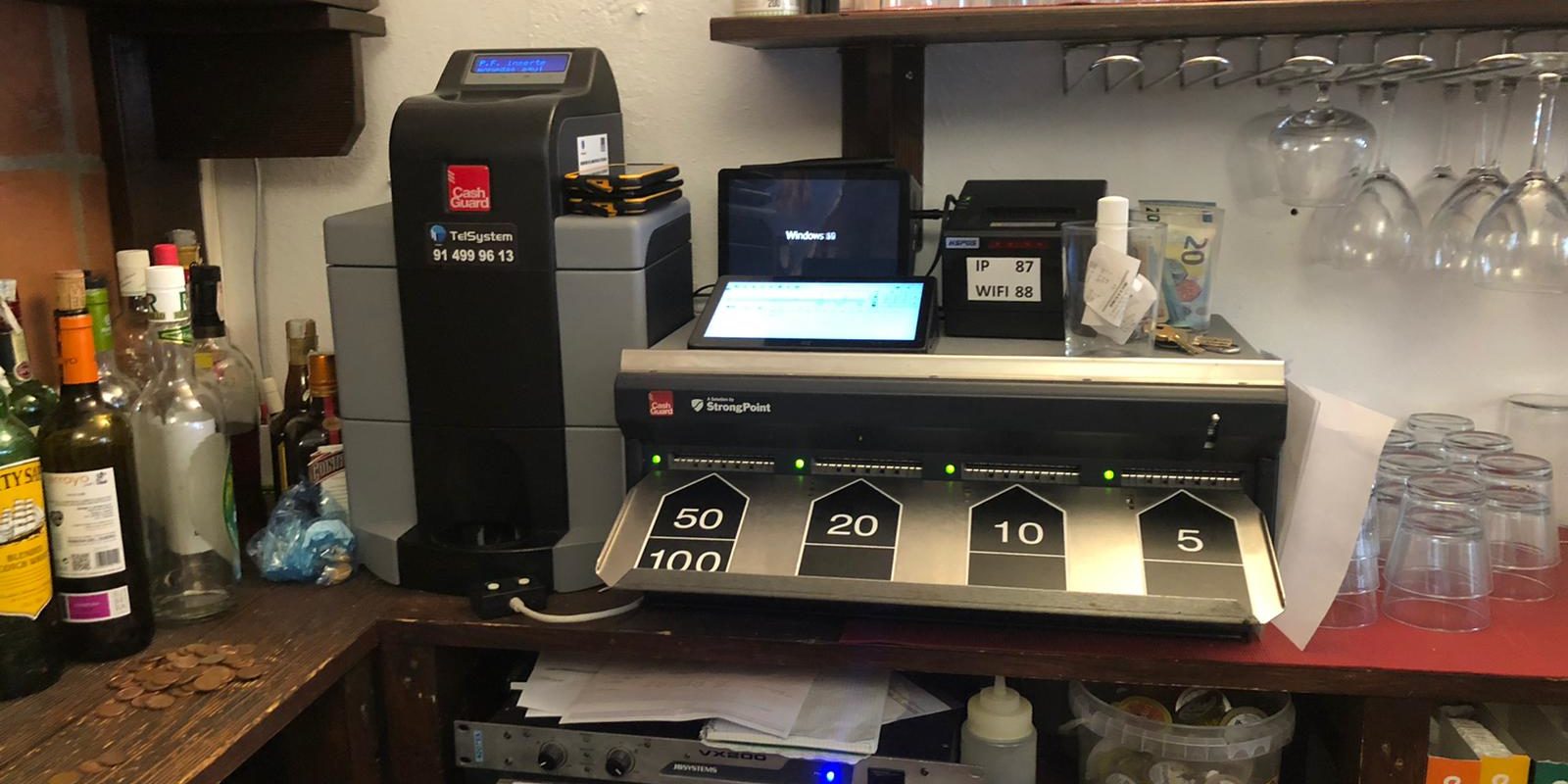 Instalación-de-CashGuard-en-marisquería
