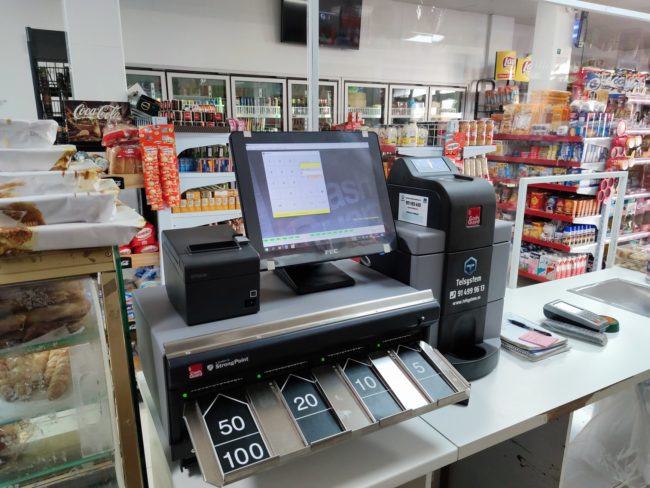 Instalación de CashGuard en ALIMENTACION PEPE – Telsystem distribuidor oficial 2 Instalación-de-CashGuard-en-Alimentación-Pepe