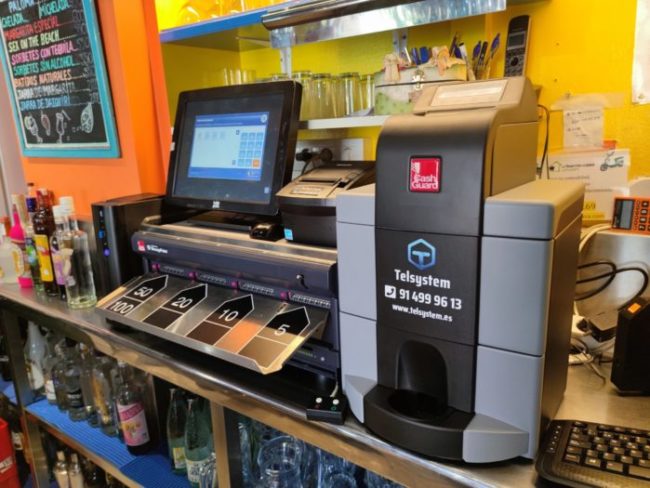 Instalación-de-cajón-inteligente-CashGuard