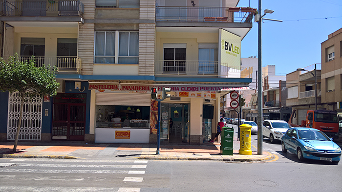 maquina-cobro-automatico-panaderia